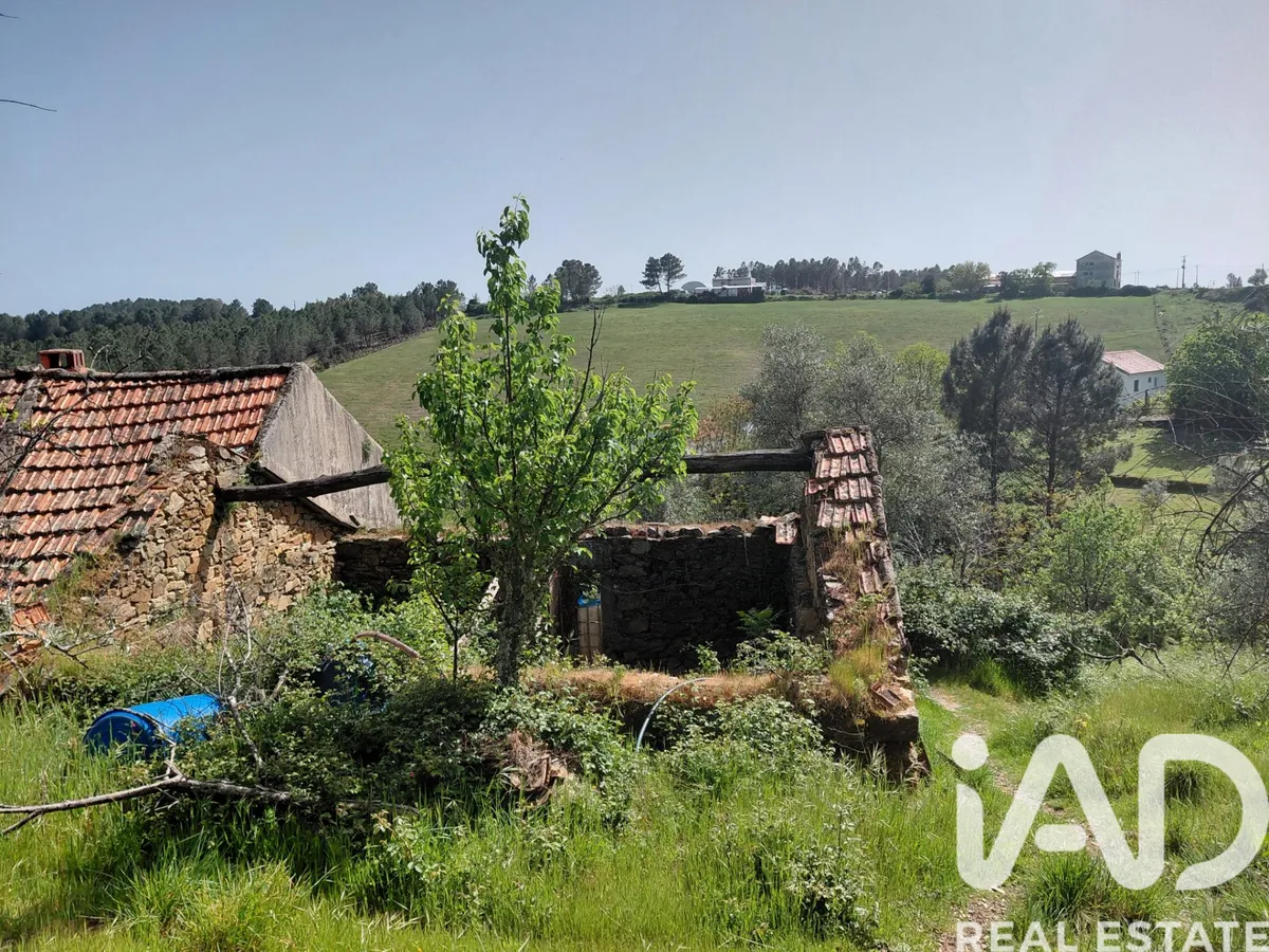 Quinta de 1648 m² em Unhais da Serra