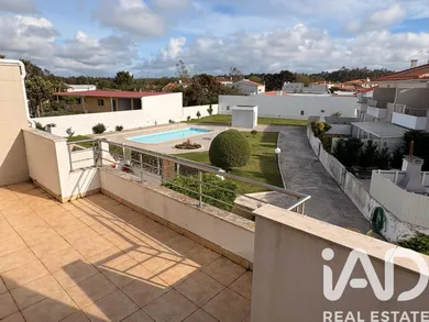 Terraced house in Foz do Arelho