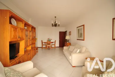 Apartamento T2 em Quarteira