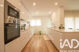 Apartamento T3 em Bombarral