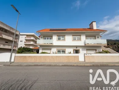 Moradia  em Cerva