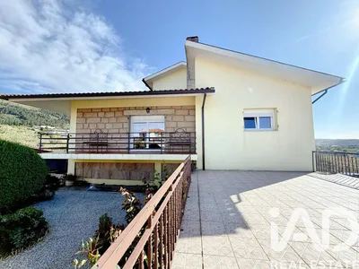 Fotografia 1 de Moradia 4 quartos de 355 m² em Vilar de Nantes