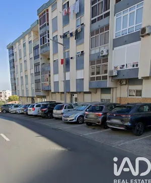 Apartamento T1 em Amora