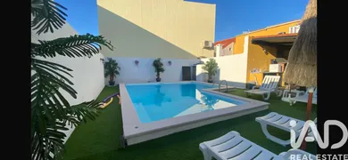 Moradia geminada  em Galveias