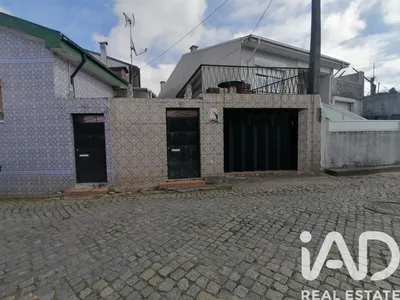 Fotografia 2 de Moradia geminada 2 quartos de 360 m² em Águas Santas