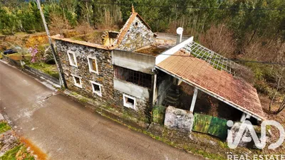 Fotografia 1 de Casa/Moradia de 172 m² em Castanheira de Pera
