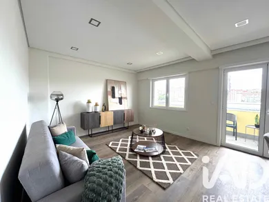 Apartamento T3 em Lisboa
