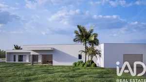 Moradia térrea  em Mata Mourisca