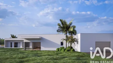 Moradia térrea  em Mata Mourisca