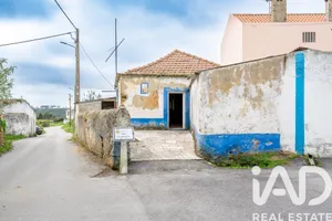 Moradia geminada  em Santo Isidoro