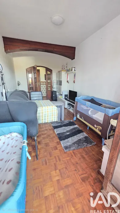 Apartment T2 in Sarilhos Pequenos