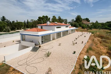 Moradia térrea  em Ferragudo