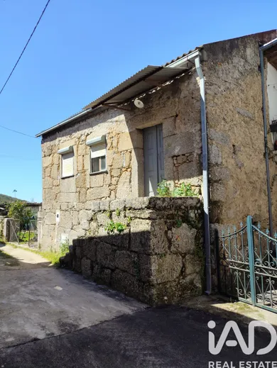 Casa/Moradia  em Midões