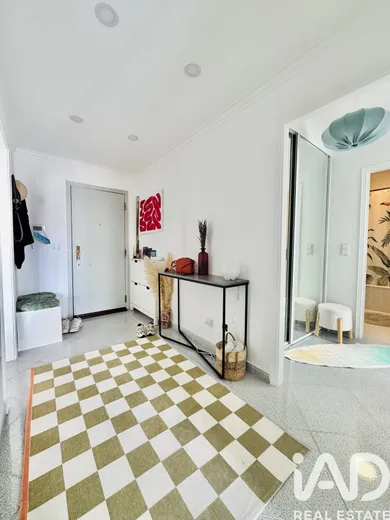 Apartamento T1 em Charneca de Caparica