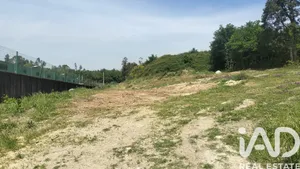 Terreno urbano  em Paredes