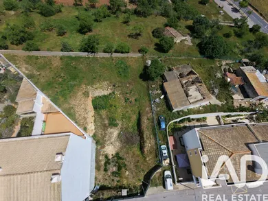 Land  in Estômbar