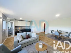 Apartamento T2 em Valbom