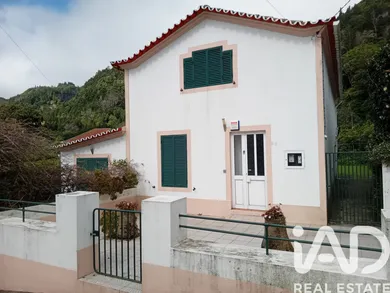 Moradia  em Furnas