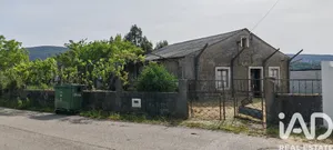 Casa/Moradia  em Avelar