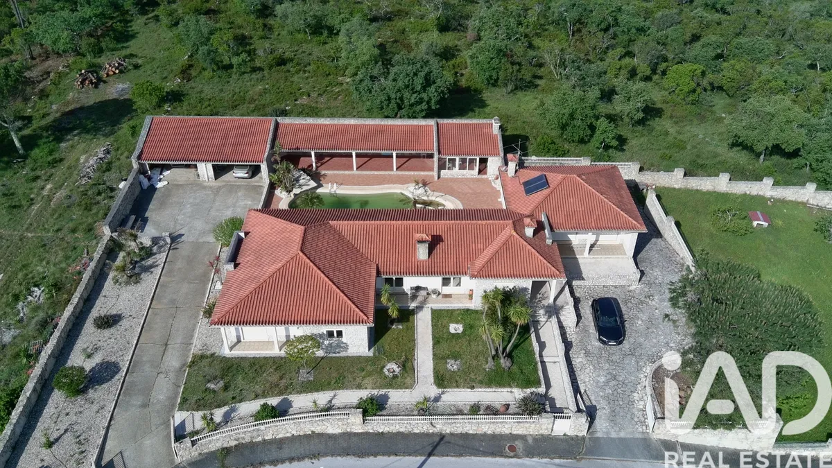 Casa/Moradia 4 quartos de 395 m² em Arrabal