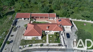 House in Arrabal
