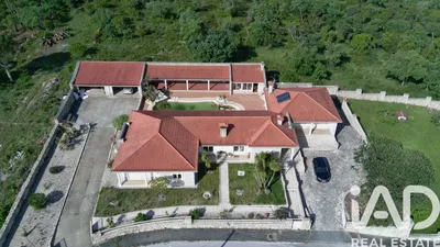 Fotografia 4 de Casa/Moradia 4 quartos de 265 m² em Arrabal