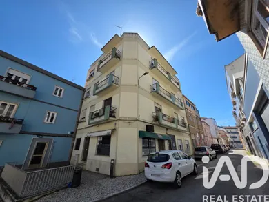 Apartment T2 in Caldas da Rainha