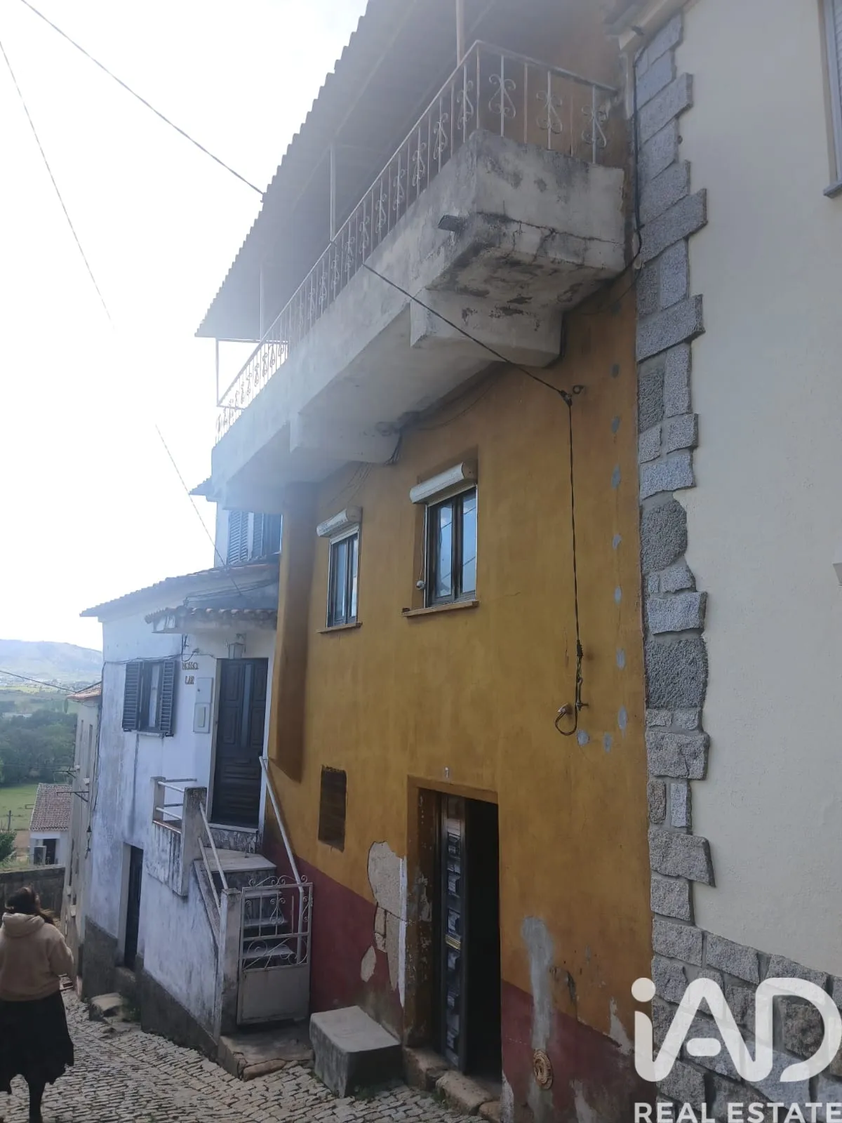 Casa/Moradia de 108 m² em Fatela