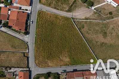 Fotografia 4 de Terreno urbano de 1528 m² em Válega