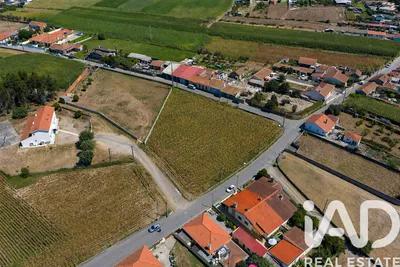Fotografia 2 de Terreno de 3560 m² em Válega