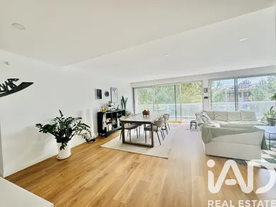 Apartamento T3 em Santo António da Charneca