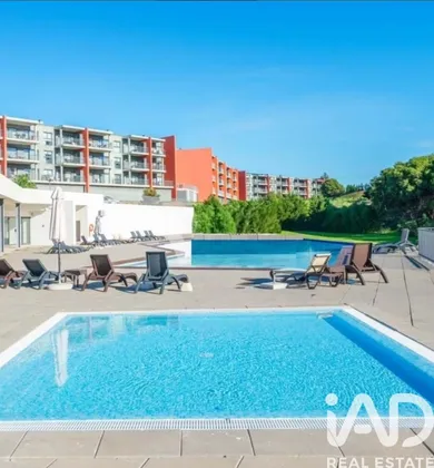 Appartement T2 à Mexilhoeira-Grande