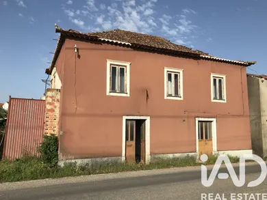 Maison de campagne  à Freixianda