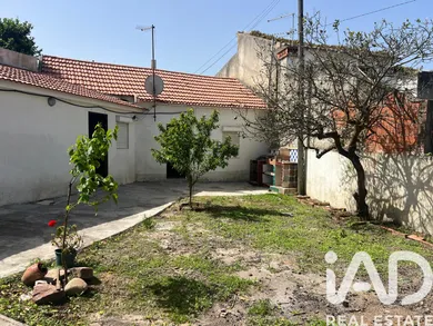 Moradia térrea  em Dom Durão