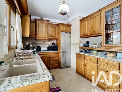 Apartamento T4 em Porto de Mós