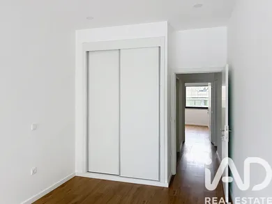 Apartamento T2 em Paredes