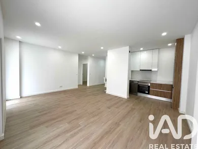 Apartment T4 in Rio de Mouro