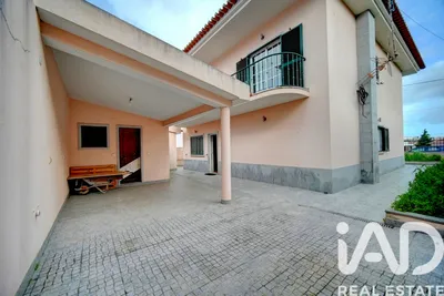 Fotografia 9 de Casa/Moradia 2 quartos de 202 m² em Ramada