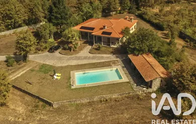 Quinta em Santa Cruz da Trapa