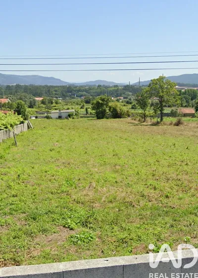 Fotografia 7 de Terreno de 3240 m² em Alvarães