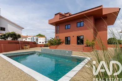 Casa/Moradia  em Charneca de Caparica