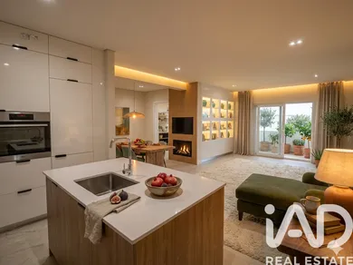 Duplex T4 em Albufeira