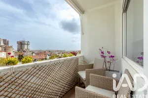 Apartment T3 in Lisboa