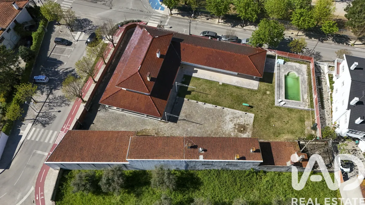 Casa/Moradia 5 quartos de 654 m² em Lousã