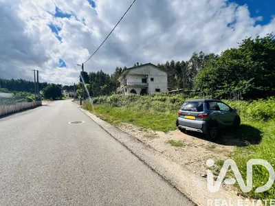 Fotografia 2 de Terreno de 690 m² em Figueiró dos Vinhos