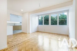 Apartamento T3 em Almada