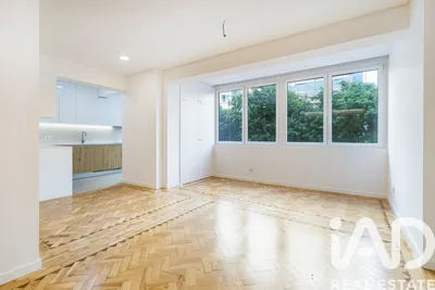 Fotografia 1 de Apartamento 3 quartos de 125 m² em Almada