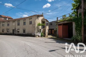 Terraced house in Casal de São José
