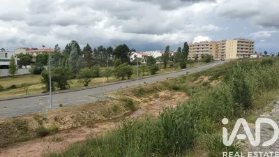 Fotografia 2 de Terreno urbano de 460 m² em Águeda