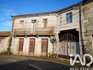 Casa/Moradia  em Senhorim